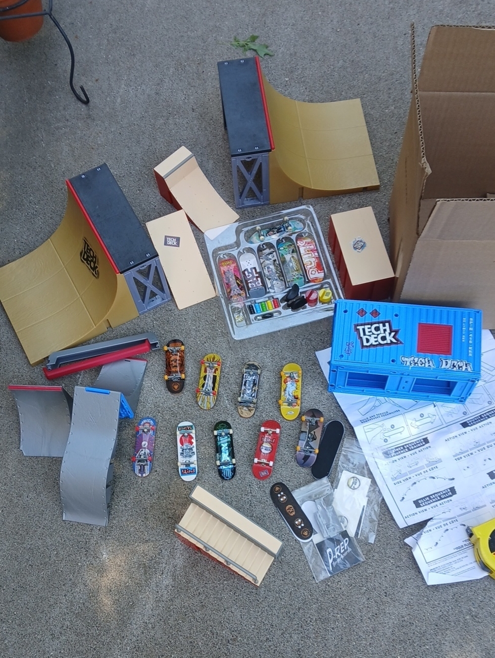 Tech Deck finger skateboard lot, includes multiple miniature boards